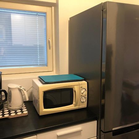 Appartement Yksio Kilometri Jokirannasta Forilta à Turku Extérieur photo